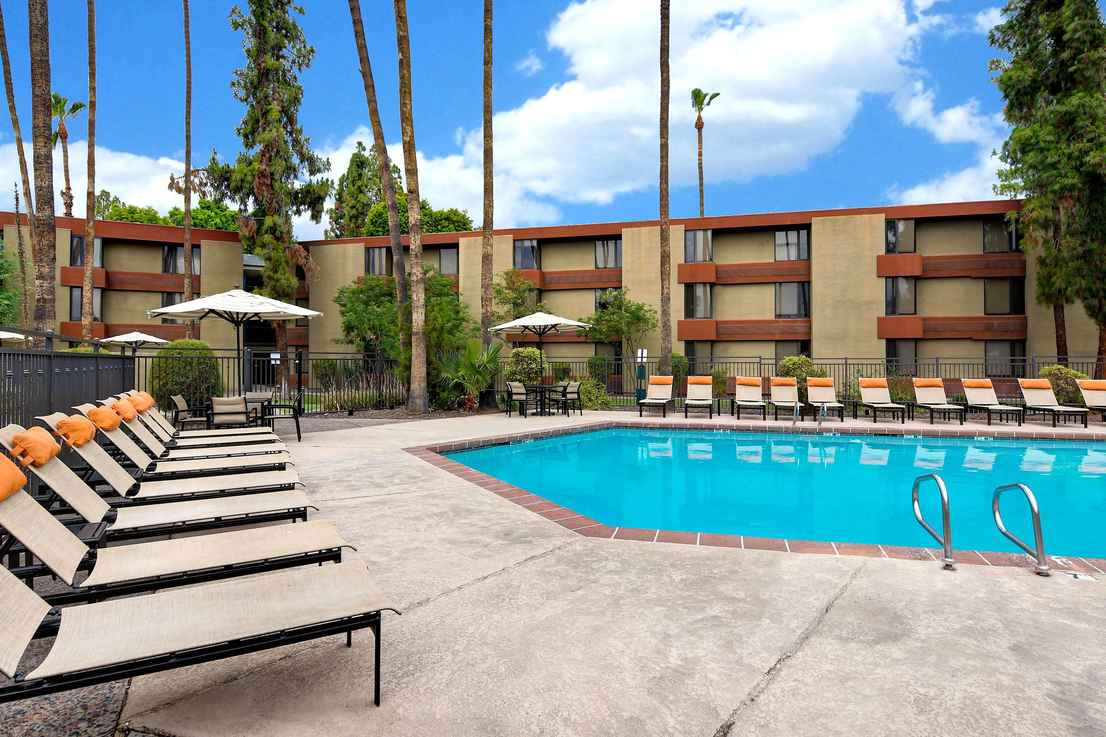 Doubletree By Hilton Phoenix- Tempe Exteriér fotografie
