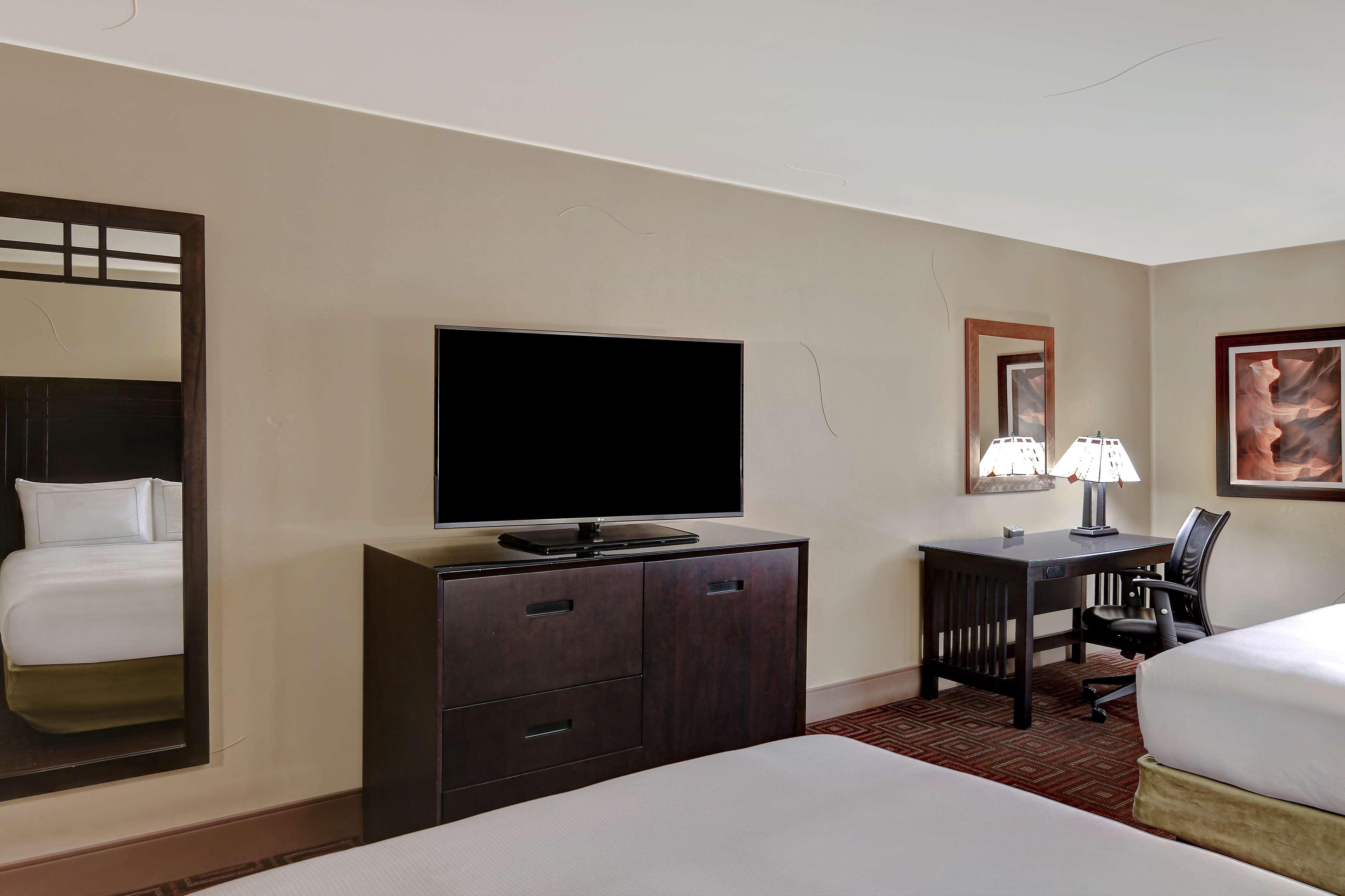 Doubletree By Hilton Phoenix- Tempe Exteriér fotografie