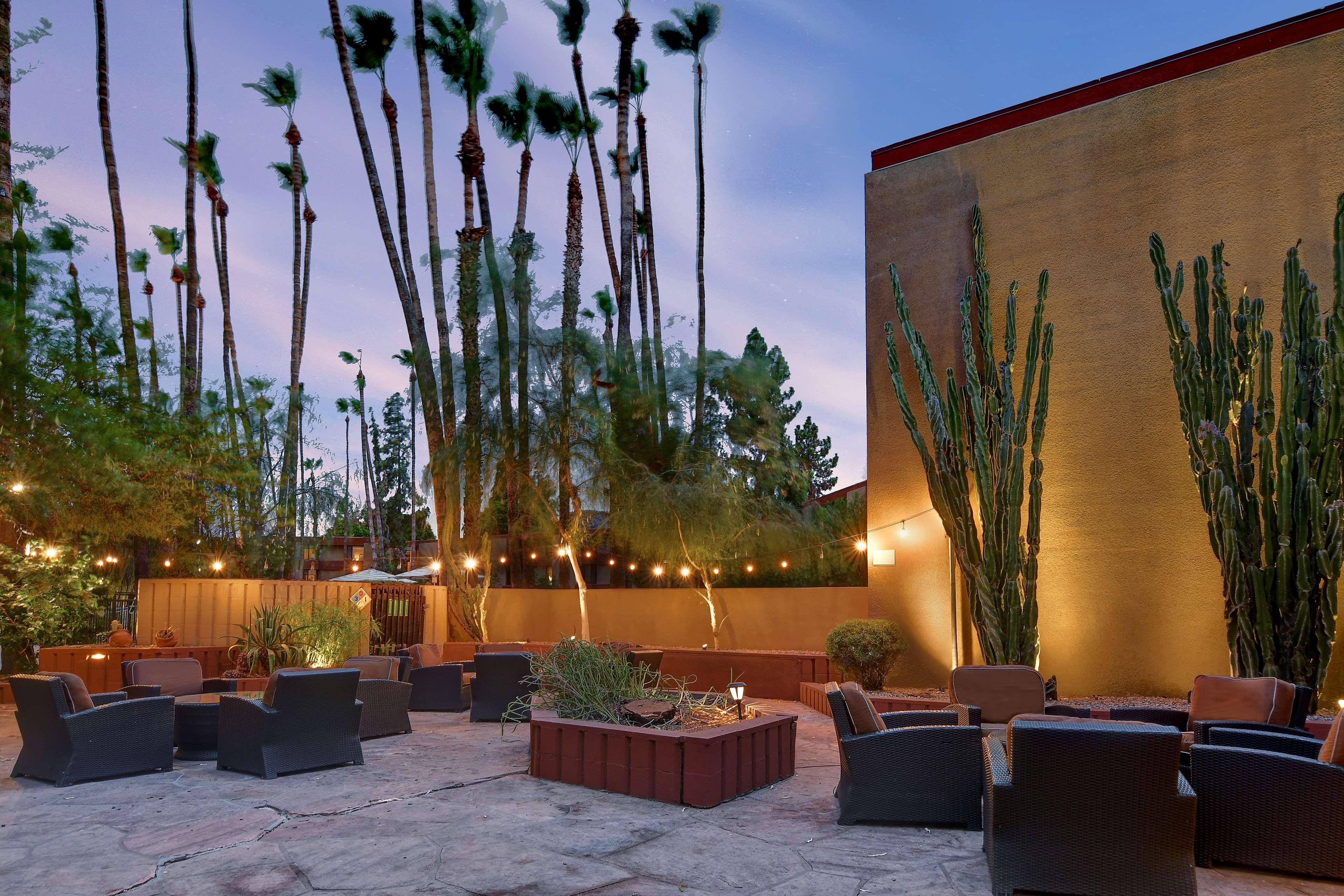 Doubletree By Hilton Phoenix- Tempe Exteriér fotografie
